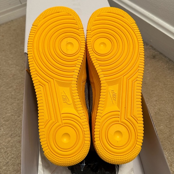 Nike Air Force 1 x Off-White Lemonade / ICA / University Gold New Size 7 - Picture 2 of 2